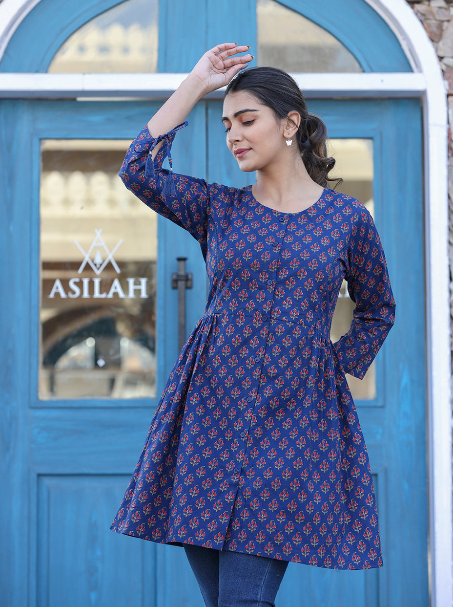 Kaajh Blue Printed Shirt Style Cotton Tunic - Distacart