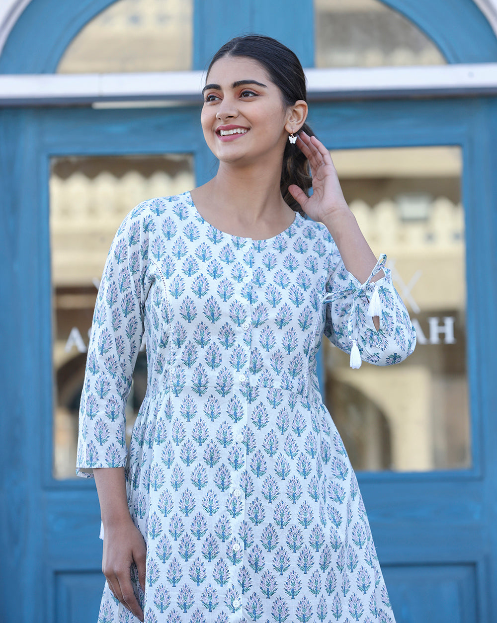 Kaajh White Printed Cotton Shirt Style Tunic Top - Distacart