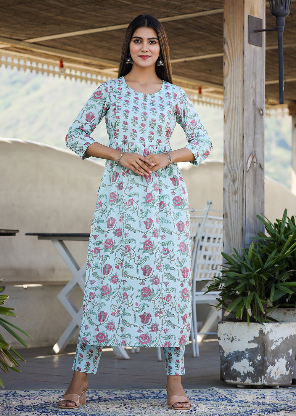 Kaajh Women's Sky Blue Floral Print Side Slit Cotton Kurta Pant Set - Distacart