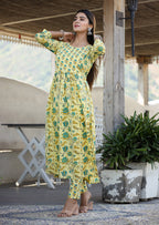 Kaajh Women's Yellow Floral Print Side Slit Cotton Kurta Pant Set - Distacart