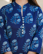 Kaajh Women's Blue Floral Print Cotton Kurta With Trouser - Distacart