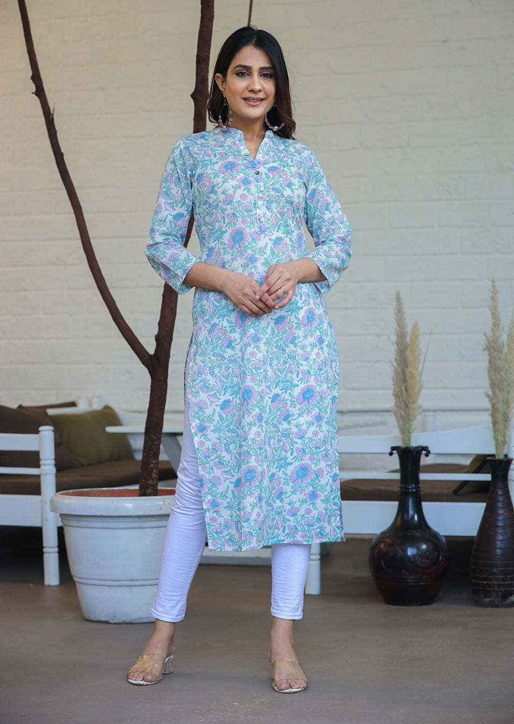 Kaajh Woman's Sky Blue Floral Print Cotton Casual Kurta - Distacart