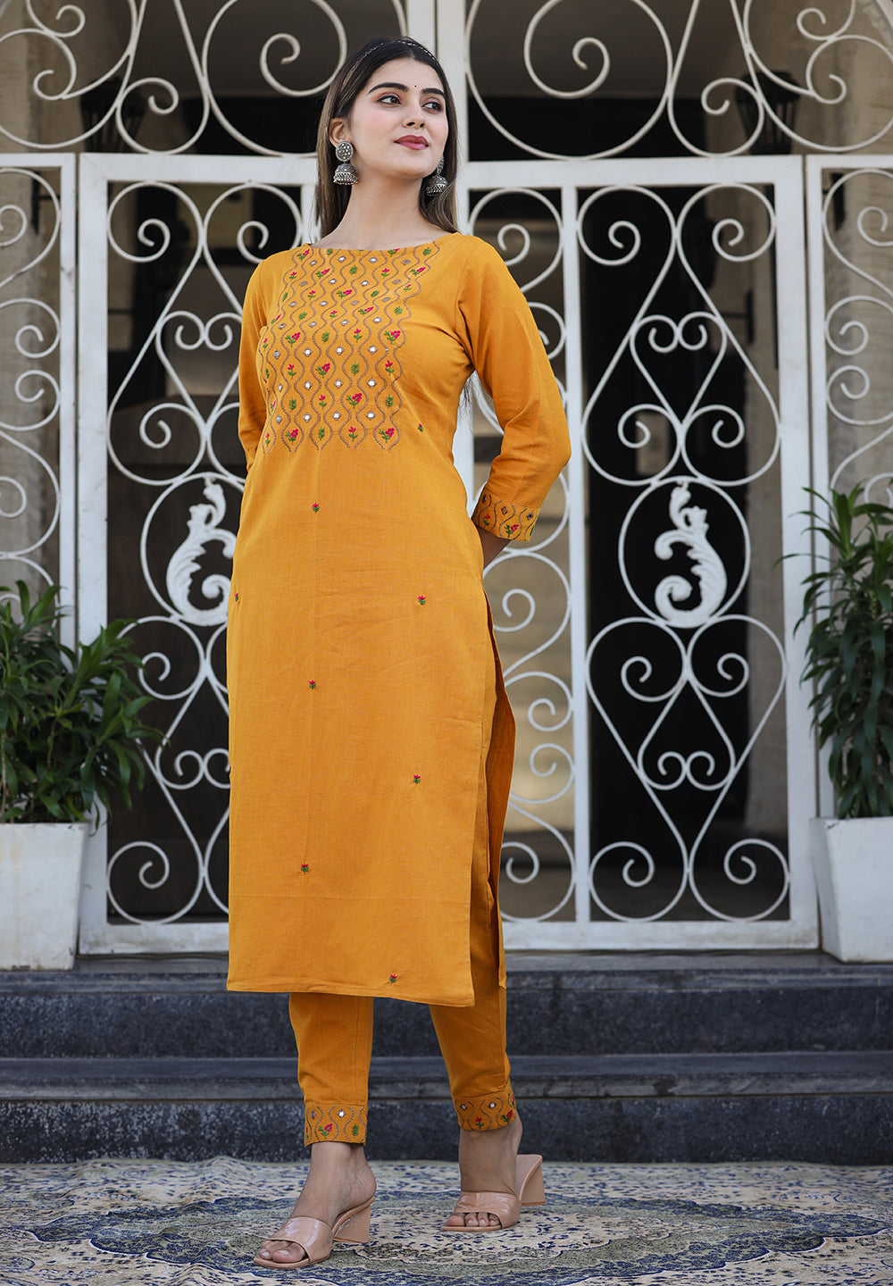 Kaajh Women's Yellow Embroidered Cotton Kurta Pant Set - Distacart