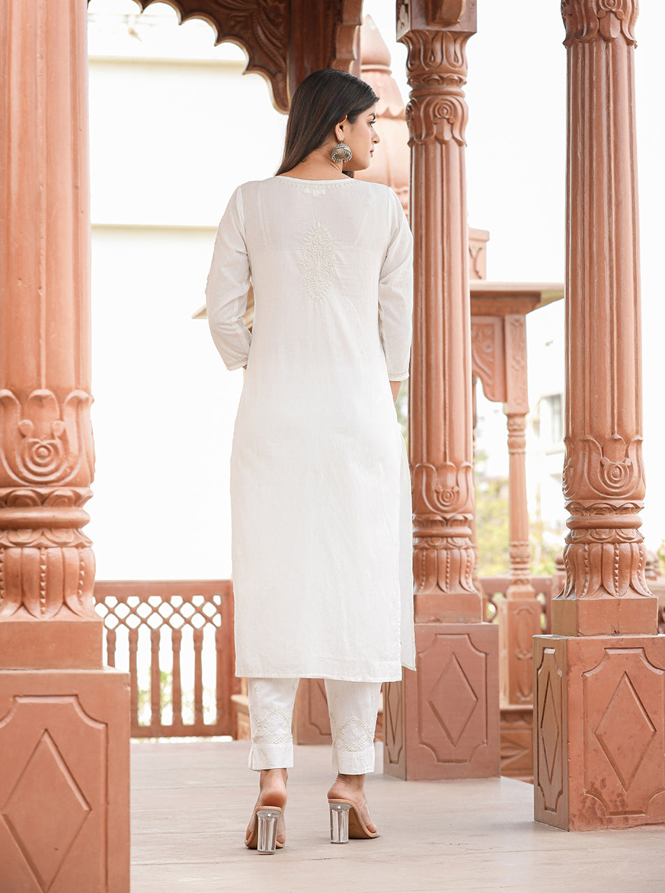 Kaajh Women's Off White Lucknow Chikankari Cotton Kurta Set With Dupatta - Distacart