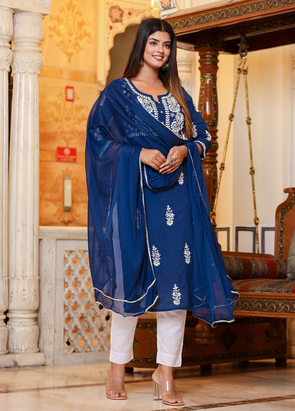 Kaajh Women's Navy Blue Lucknow Chikankari Kurta Pant Set With Dupatta - Distacart