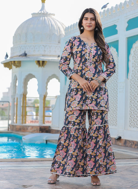 Kaajh Women's Grey Floral Printed Kurta With Sharara