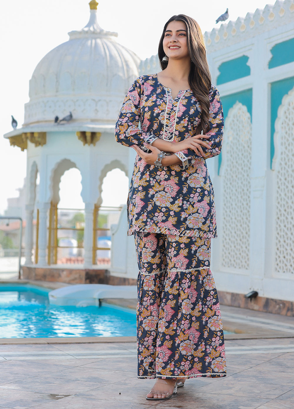 Kaajh Women's Grey Floral Printed Kurta With Sharara - Distacart