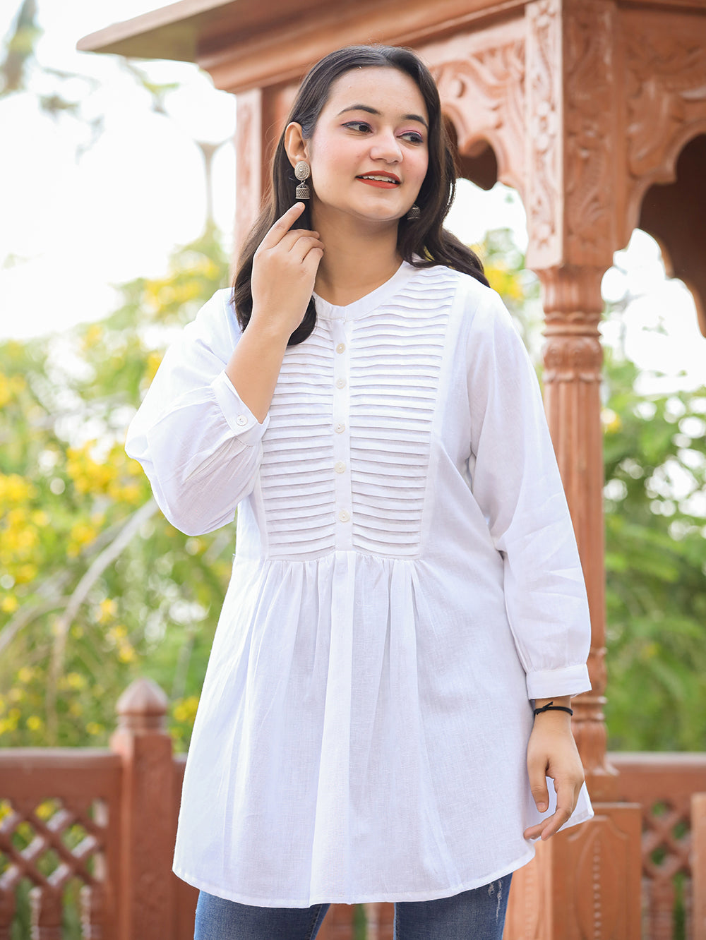 Kaajh Women's Pastel White Cotton Tunic Top - Distacart