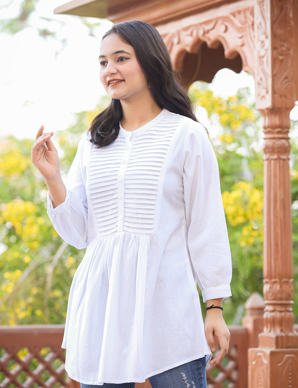 Kaajh Women's Pastel White Cotton Tunic Top - Distacart