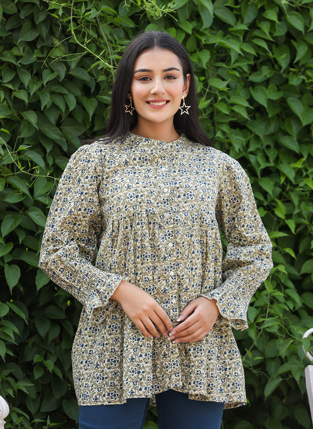 Kaajh Women's Green Printed Cotton Top