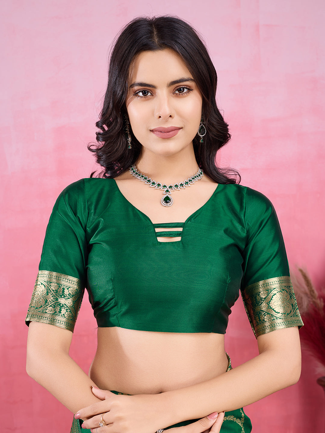 Vedant Vastram Banarasi Silk Fashion Saree - Green