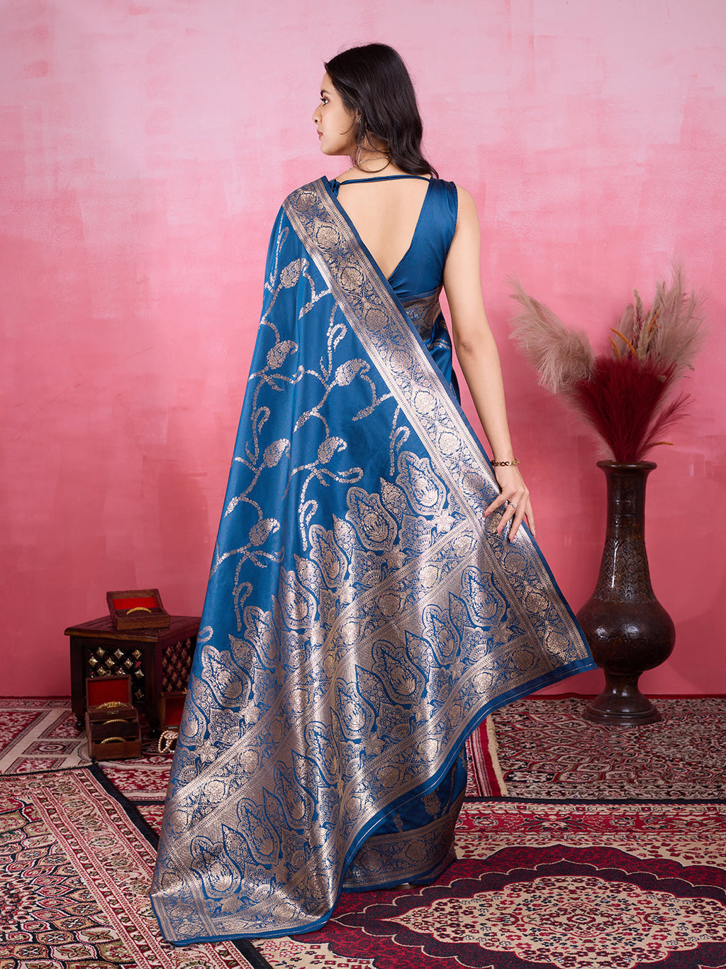 Vedant Vastram Banarasi Silk Fashion Saree - Morpinch