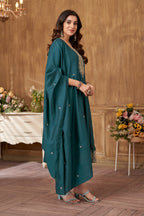 Vedant Vastram Kurta Pant set with Dupatta having Beautiful Embroidered work - Rama