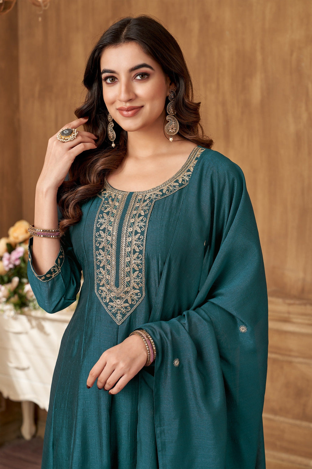 Vedant Vastram Kurta Pant set with Dupatta having Beautiful Embroidered work - Rama