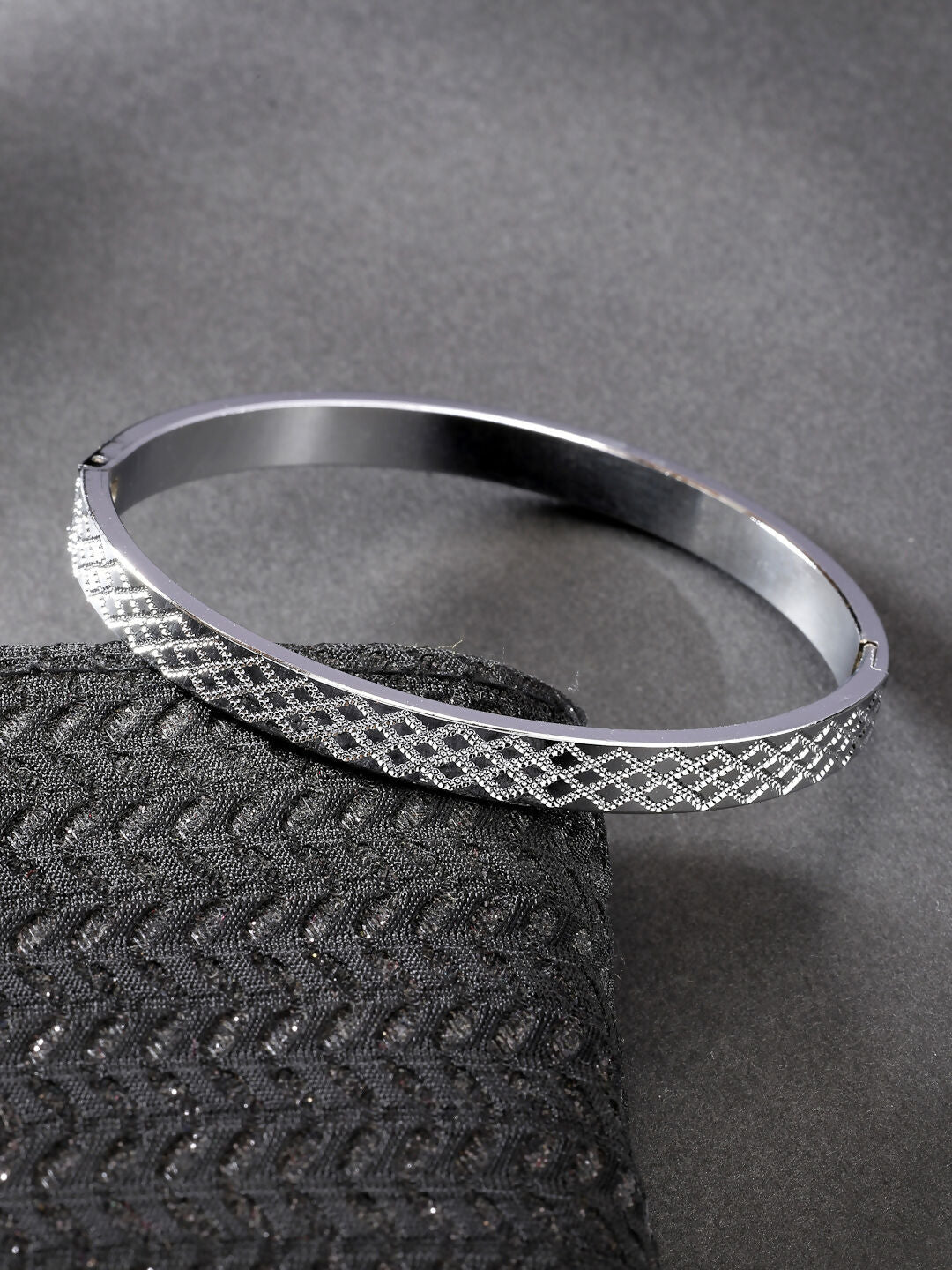 NVR Men's Set of 2 Rhodium-Plated Stainless Steel Kada Bracelet - Distacart