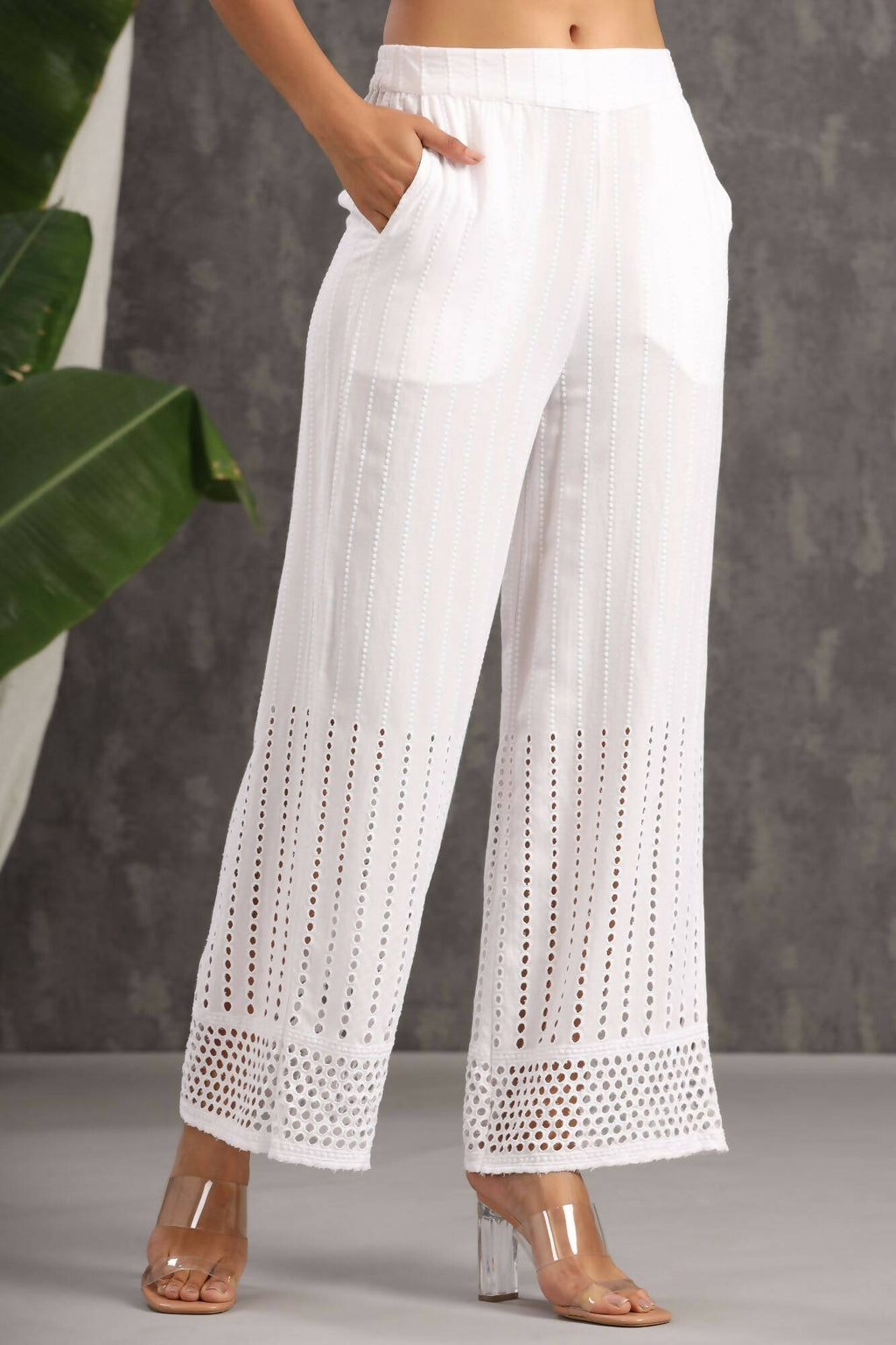 Juniper Women White Rayon Woven Design Flared Palazzo