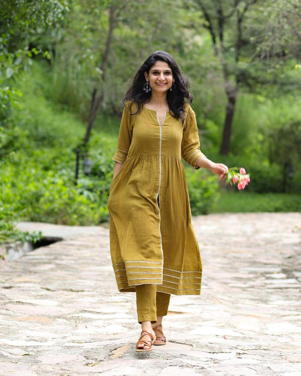 trueBrowns Pure Cotton Gota Slit Kurta Set | Relove - Distacart