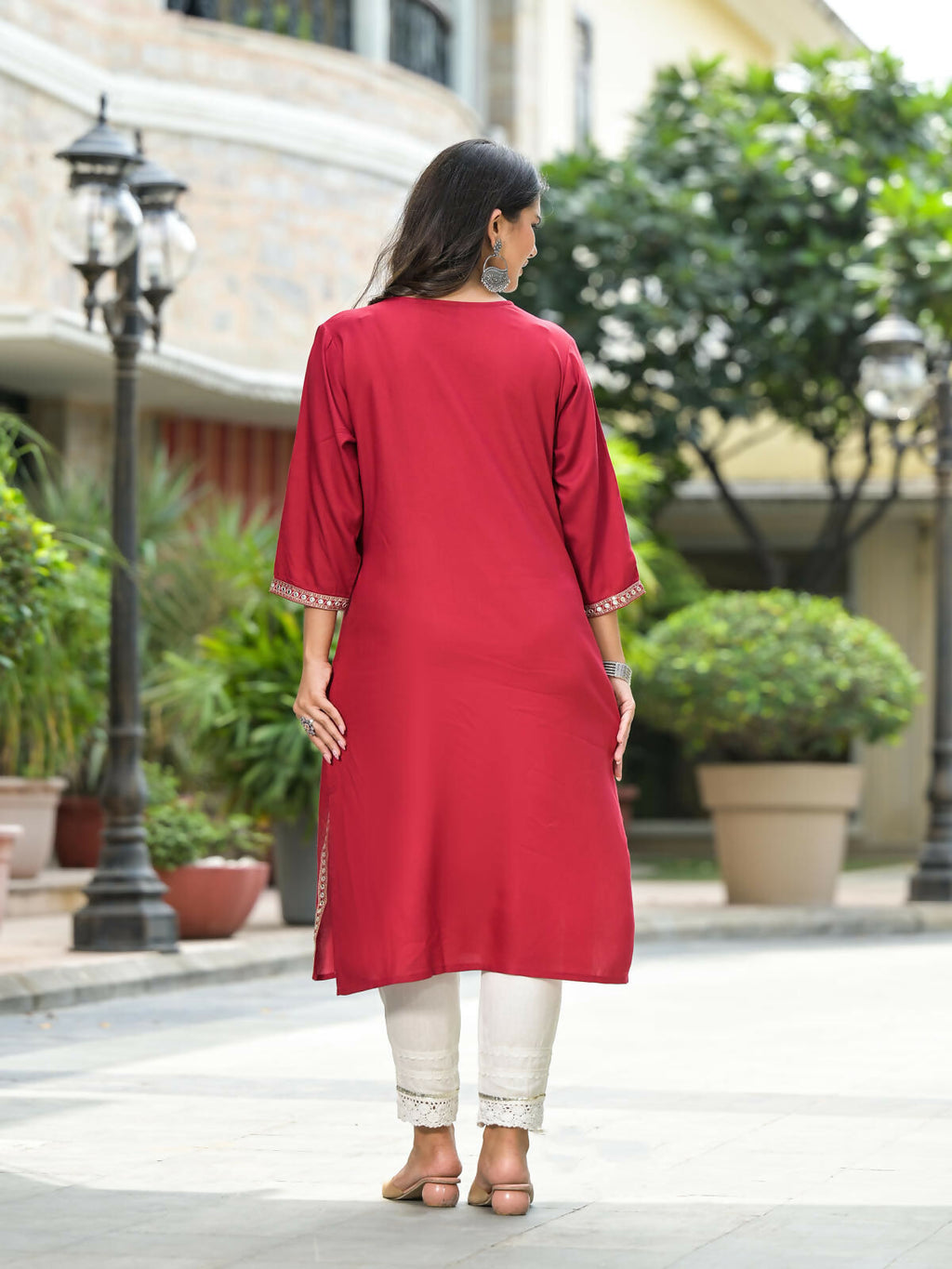 Juniper Women's Maroon Solid Rayon Kurti With Mirror Work & Sequins