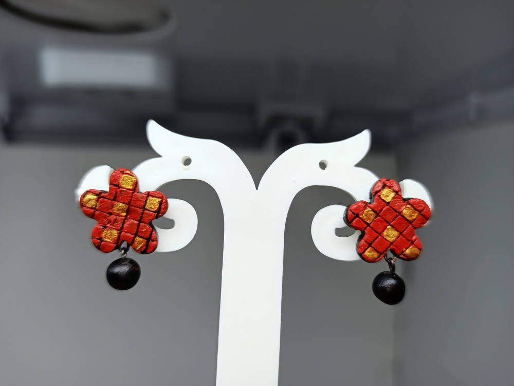 Terracotta Star Studs With Drops