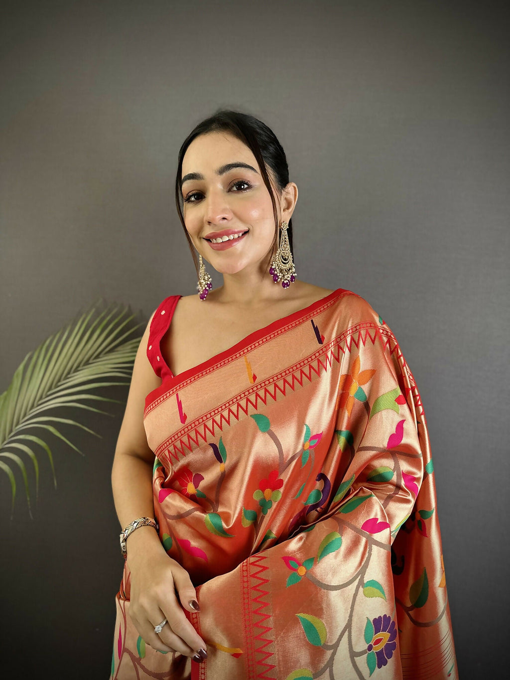 Joban Fashion Pink Floral & Potentially Peacock Soft Silk Paithani Saree - Distacart