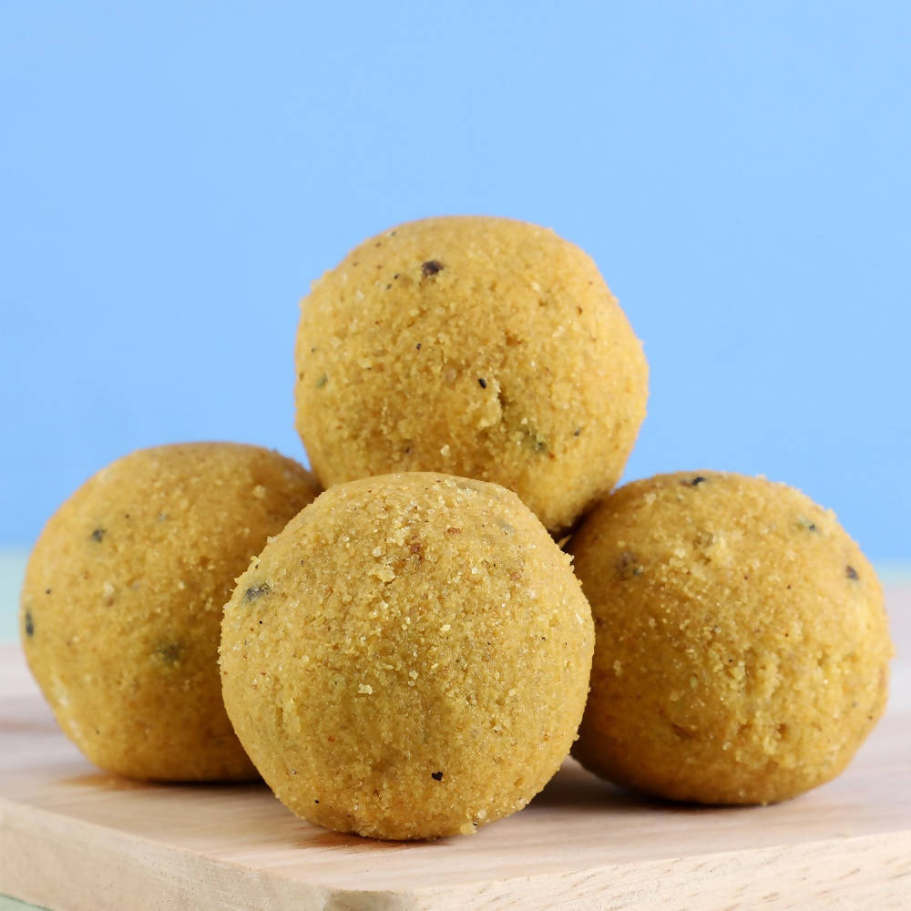 Besan Laddoos