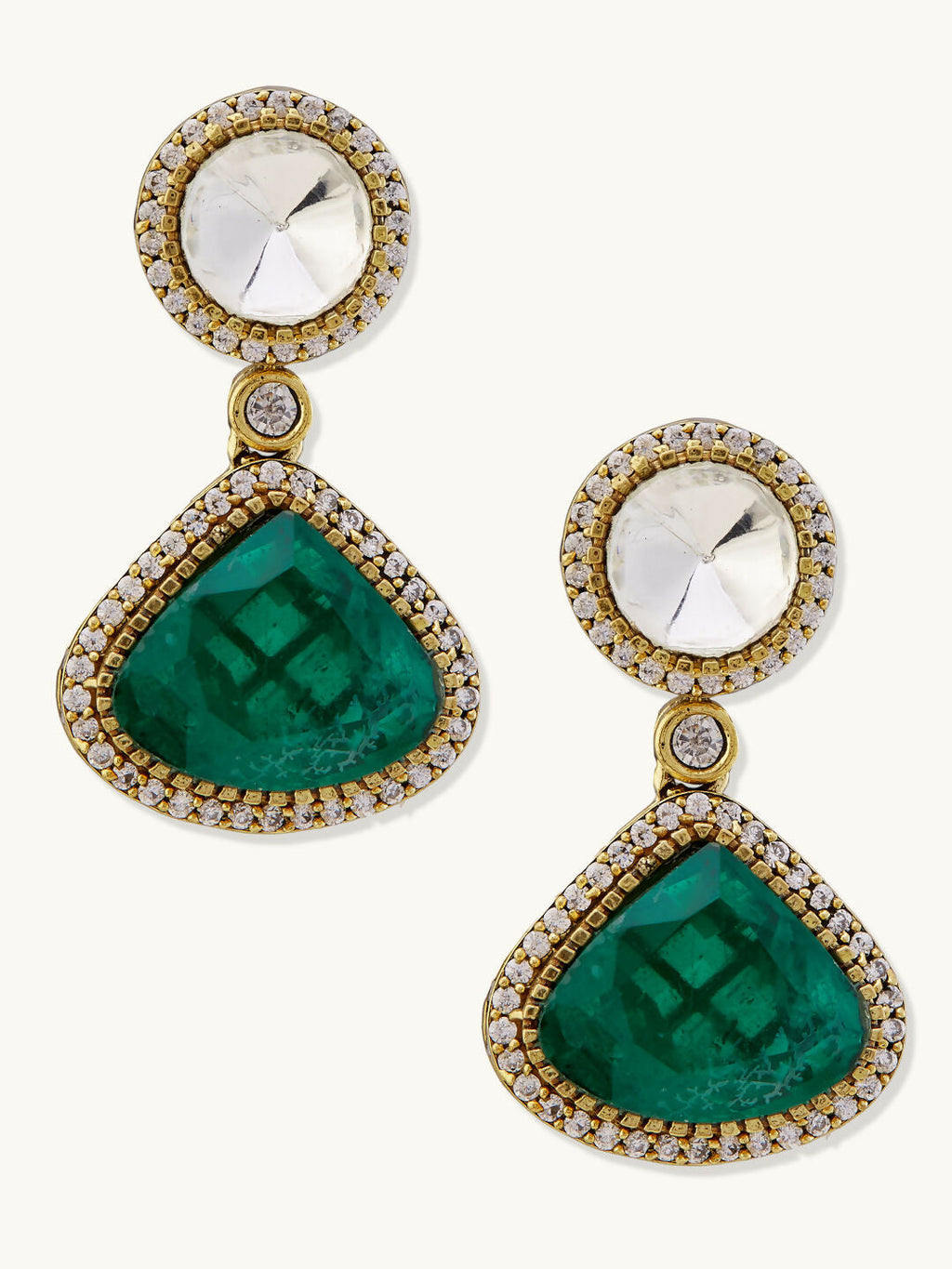 Nuyug 22K Gold-Plated Emerald Stone Centric Kundan Studded Minimal Necklace Set