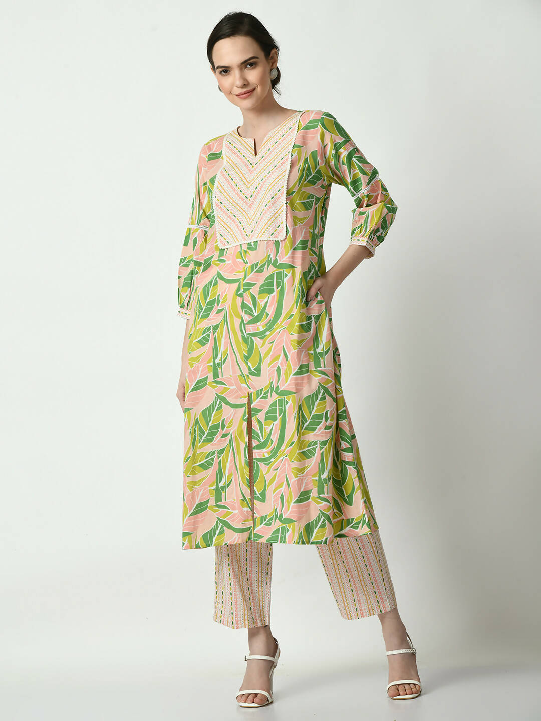Myshka Women's Multi A-Line Printed Kurta
