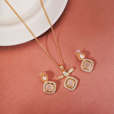 Joban Fashion Women Gold Ornate Elegance Gold Plated Locket Set