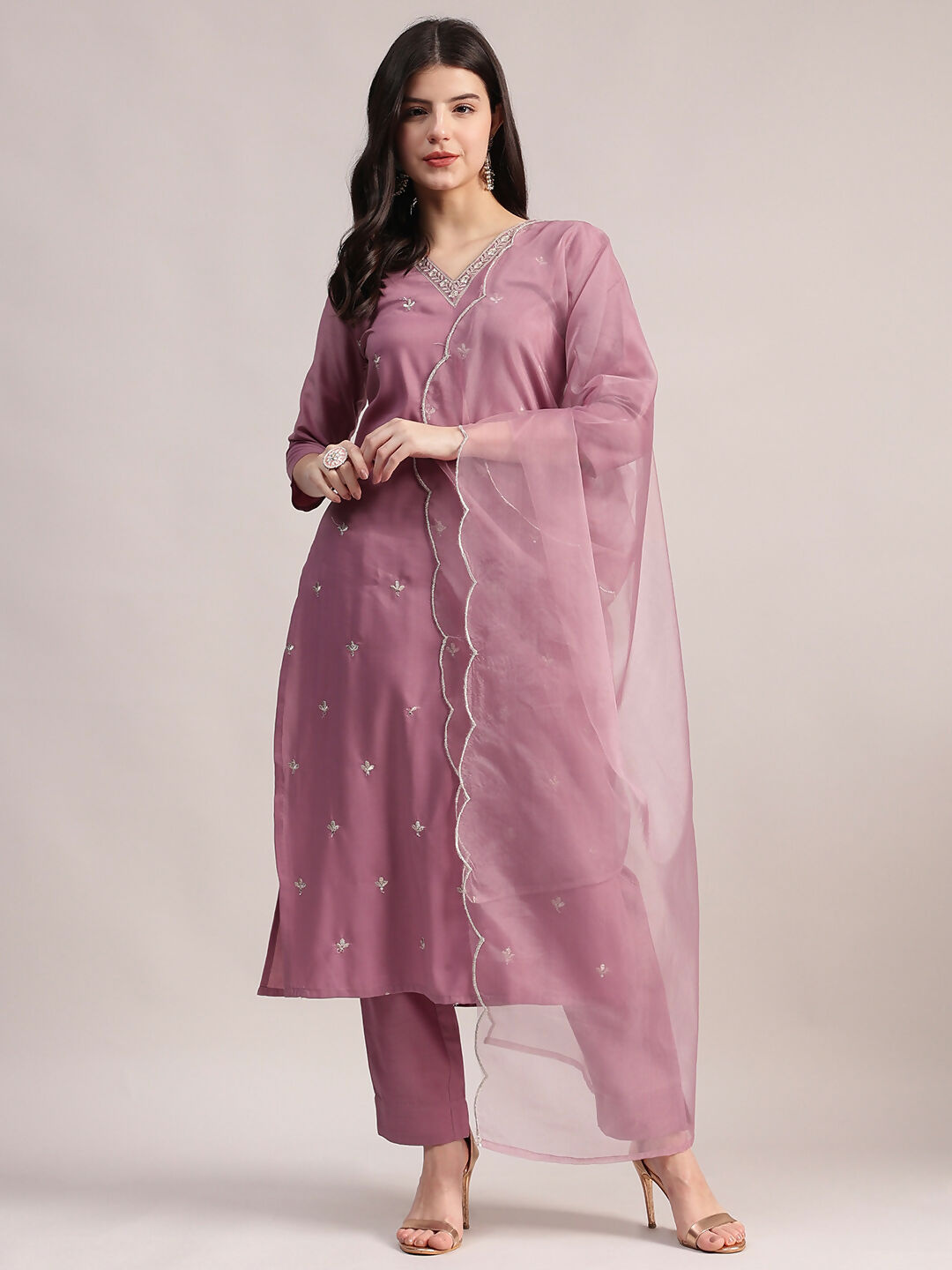 Aavyora Women Lavender Embroidered Chinon Kurta with Straight Pants & Organza Dupatta Set