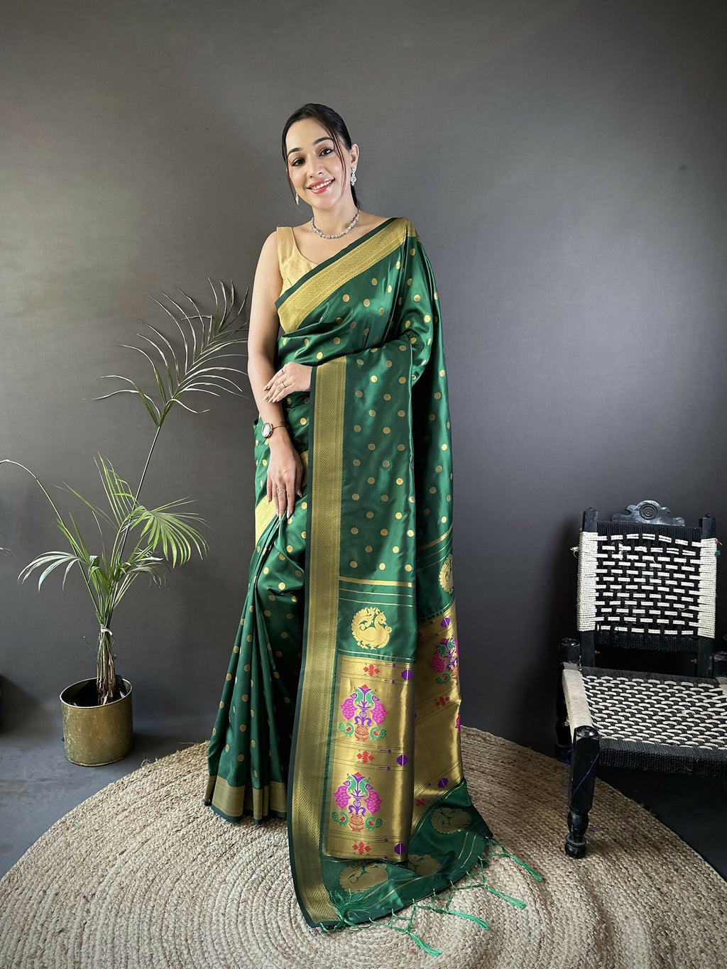 Joban Fashion Green Polka Dot Lichi Silk Paithani Silk Saree - Distacart