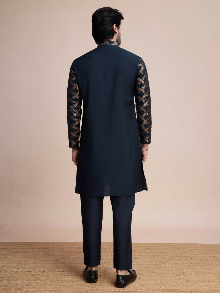 Vastranavya Traditional Festival Wear Pure Silk Thread & Sequence Embroidered Work Kurta