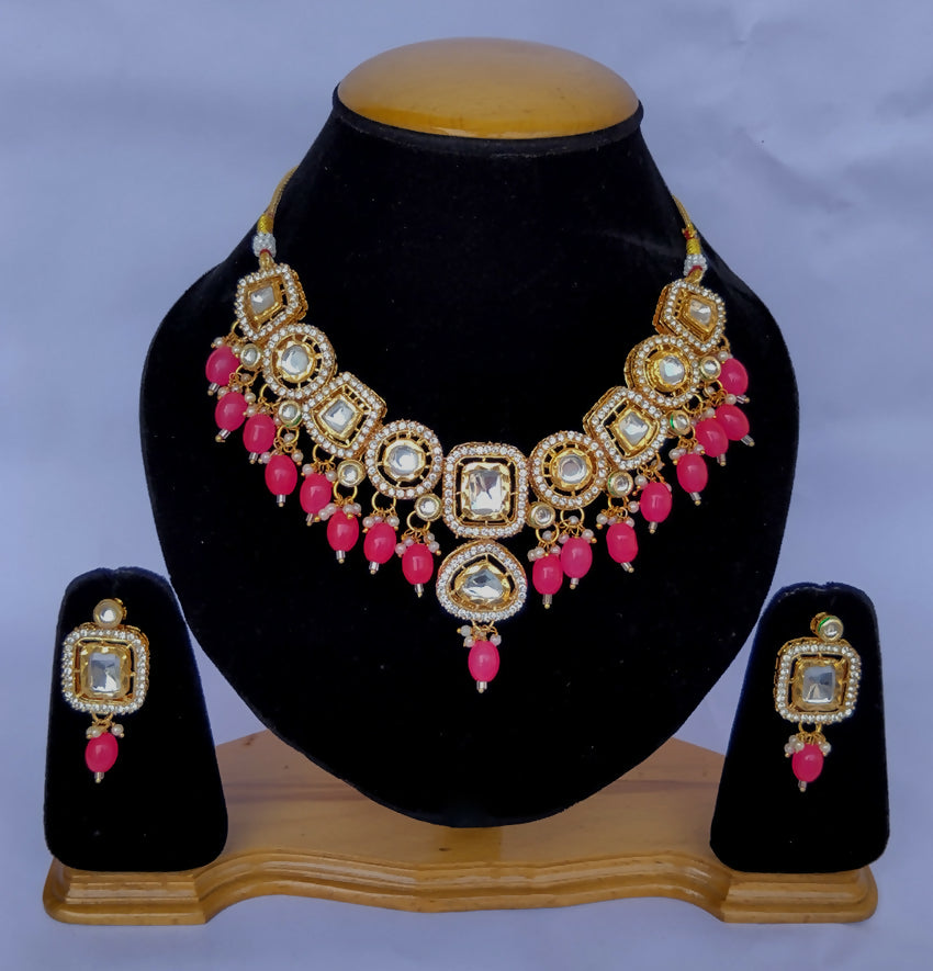 Joban Fashion Hand Made High Quality Gold Plated Base Metal Alloy Kundan Stone Studded Kundan Jewellery Set