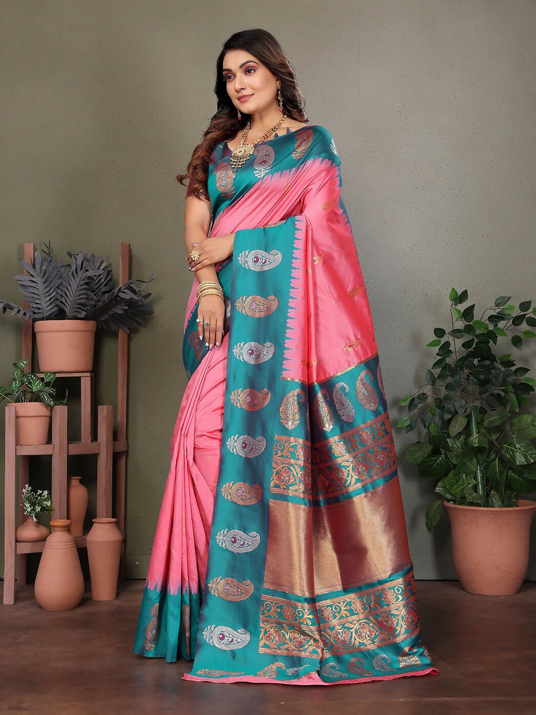 Joban Fashion Banarasi Baby Pink Butti Soft Silk Saree - Distacart