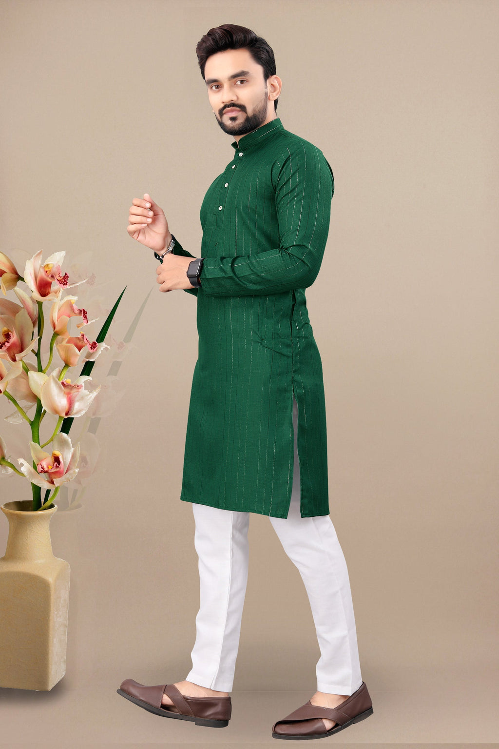 Neera Trendz Green Cotton Blend Lining Work Men's Kurta With Pyjama