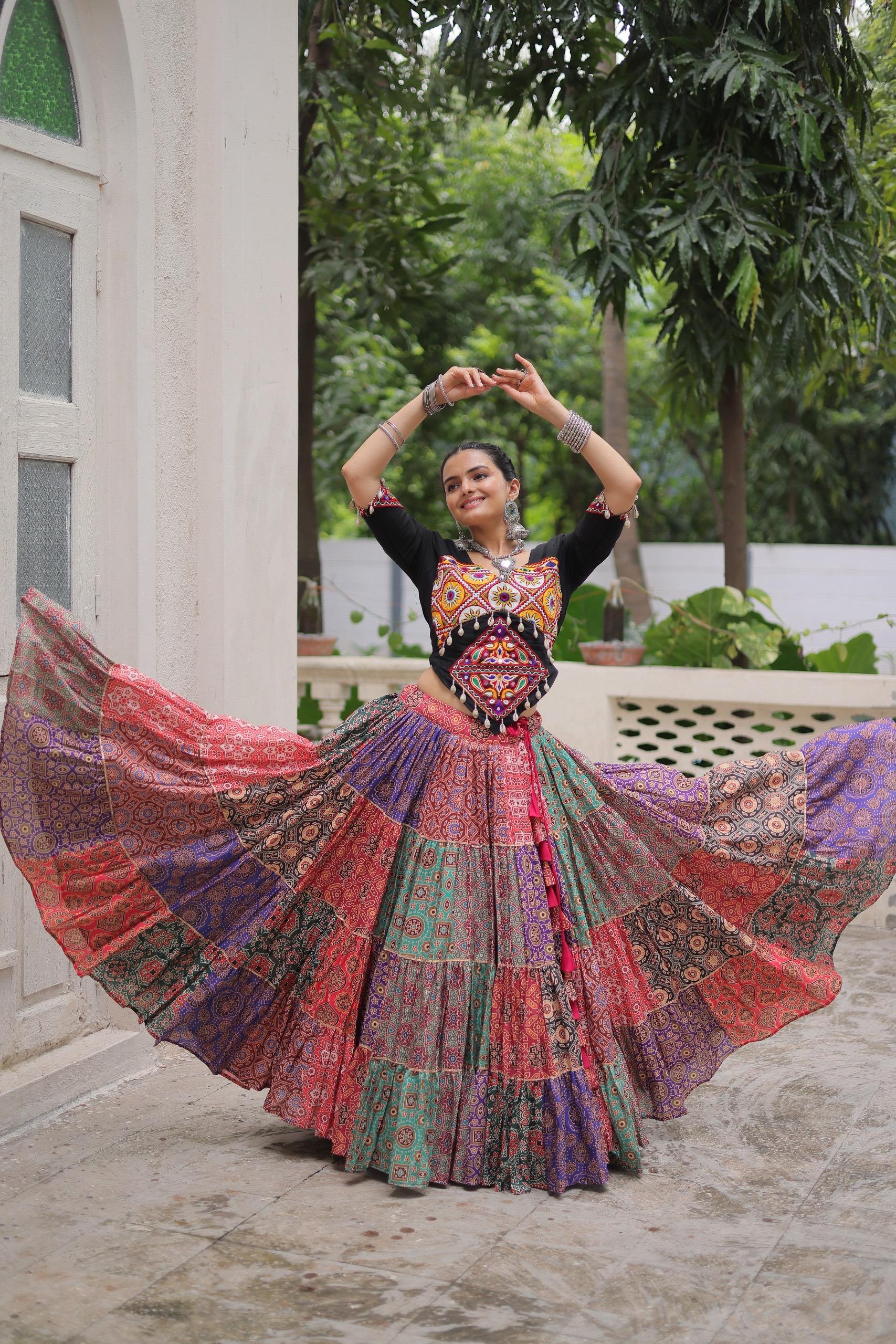 Prazu Fashion Black Kutchi Gamthi Embroidered Codi Lace Work Lehenga For Navratri