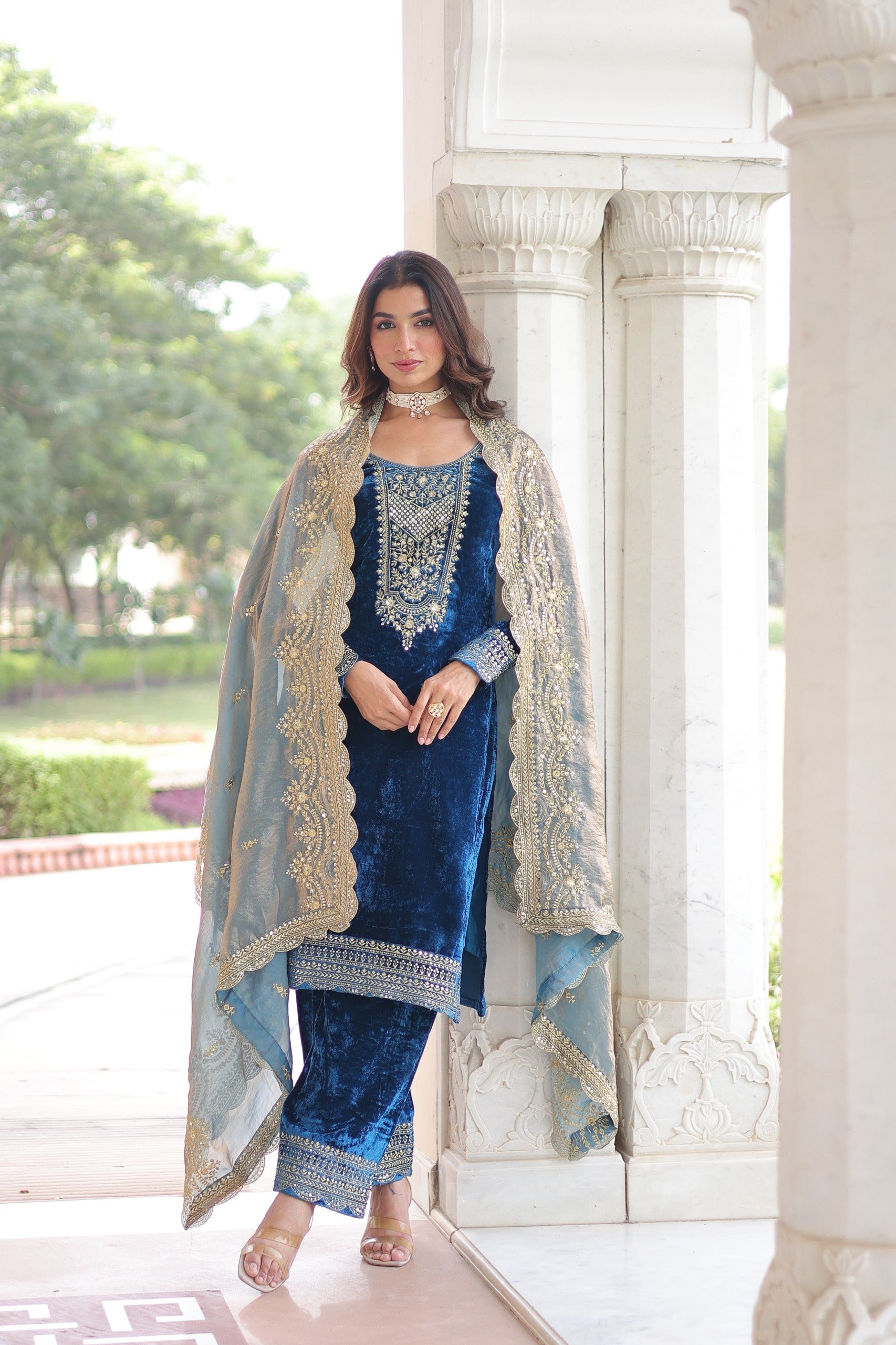 Prazu Fashion Blue Velvet Rich Sequins & Zari Embroidered Work Salwar Suit - Distacart