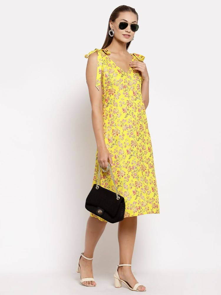 Myshka Women's Yellow Cotton Printed Sleeveless V Neck Casual Dress