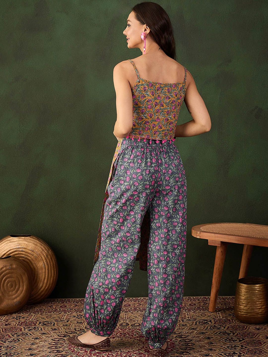 Sangria Printed Kurta With Trouser