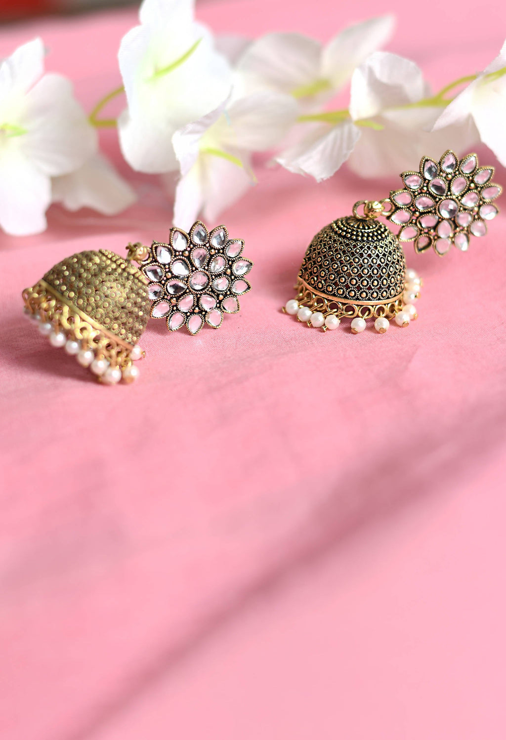Mominos Fashion Johar Kamal Beautiful Kundan Work Jhumka With White Beads - Distacart