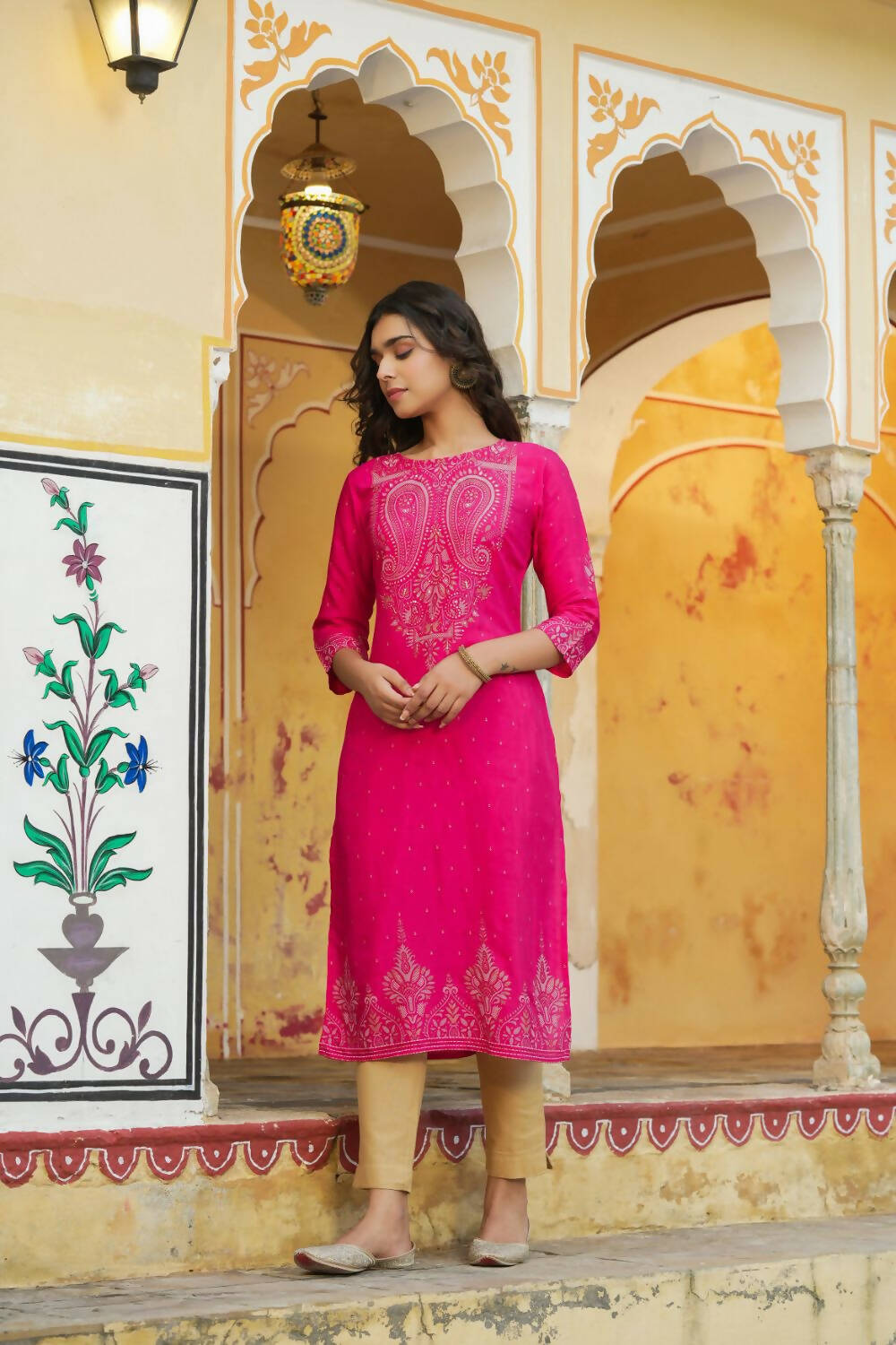 Juniper Women's Fuchsia Shanton Printed Straight Kurta - Distacart