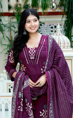 Miravan Women's Cotton Fabric Purple Kurta With Palazzo And Dupatta