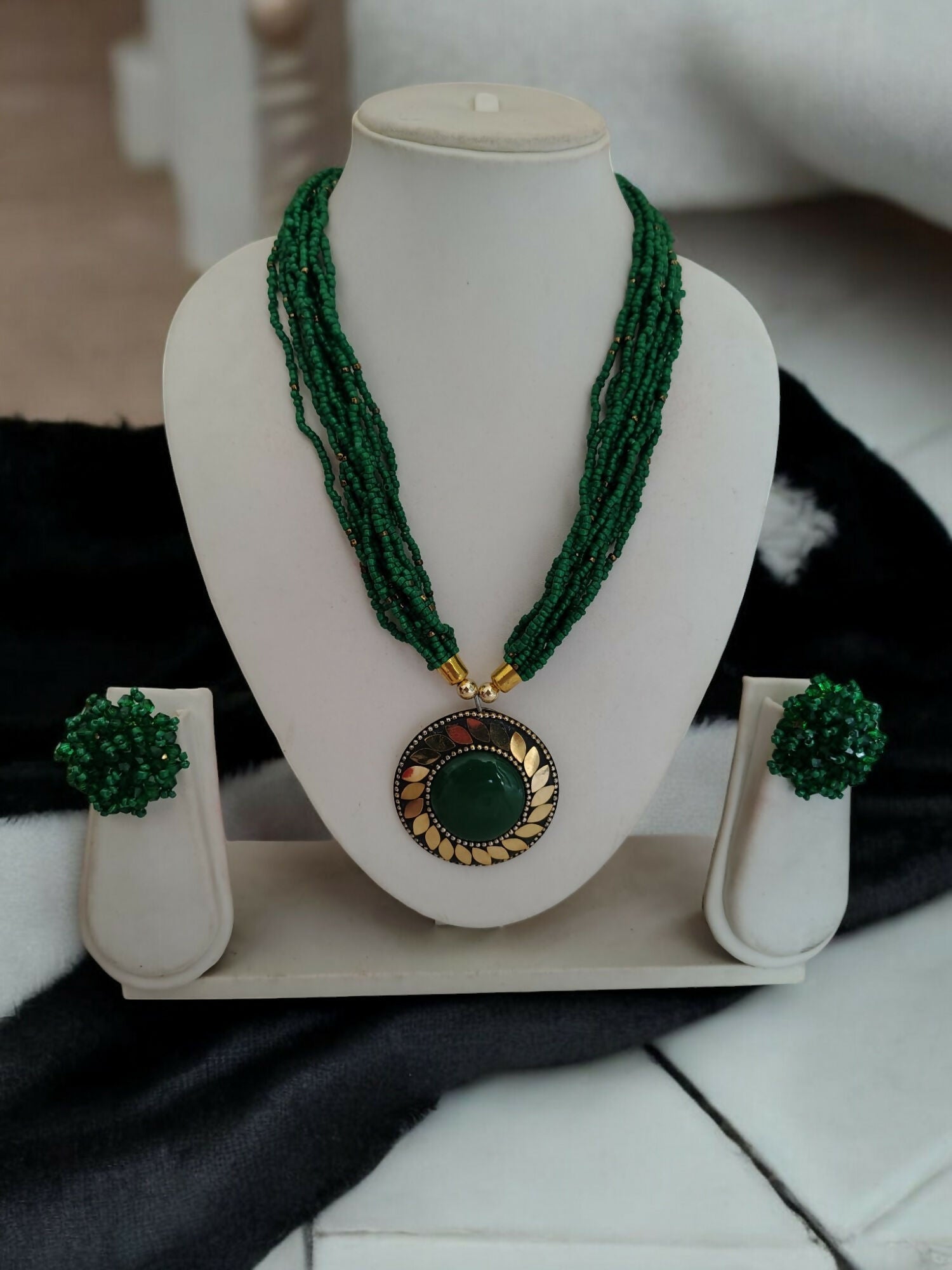 Inhanns All-Day Statement Beaded Necklace Set - Green