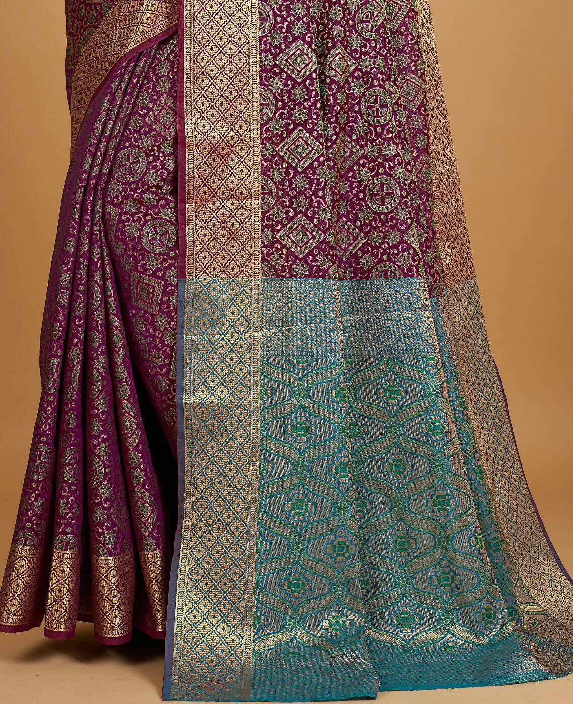 Wine Silk Woven Design Saree With Unstitched Blouse Piece - Akshita