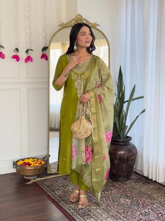 The52 Women's Viscose Embroidery work Straight Kurta with Pant and Dupatta Set - Distacart