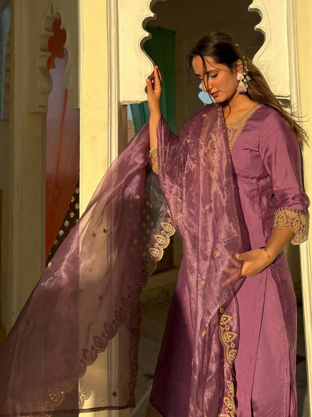 Vellora Dusty Mauve Silk Blend Stylish Embroidered Salwar Suit