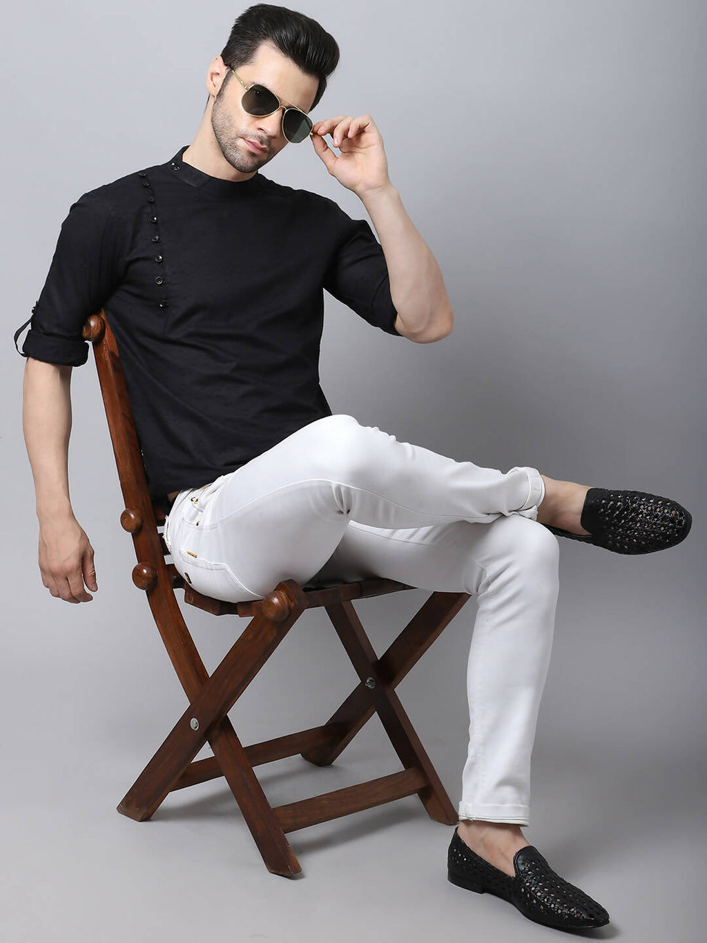 Even Apparels Black Pure Cotton Kurta With Side Placket - Distacart