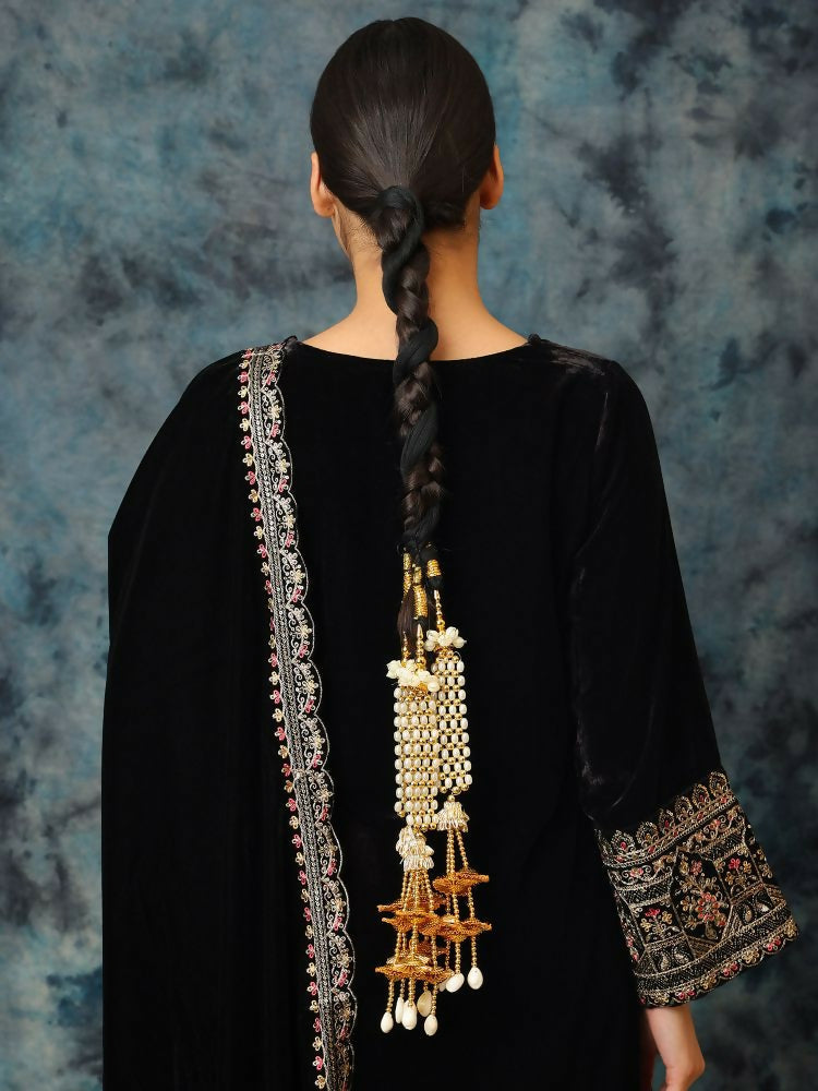 Ruby Raang Gold Gota Pati Work And Threads With Pearrls And Black Thread And Shells - Distacart