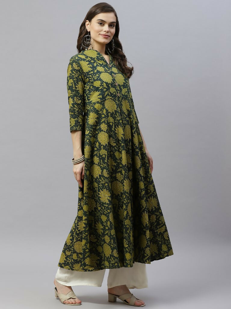 Miravan Women's Pure Cotton Printed Anarkali Kurta With Gold Print Dupattas