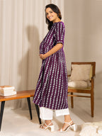 Janasya Dark Cotton Geometric A-Line Kurta