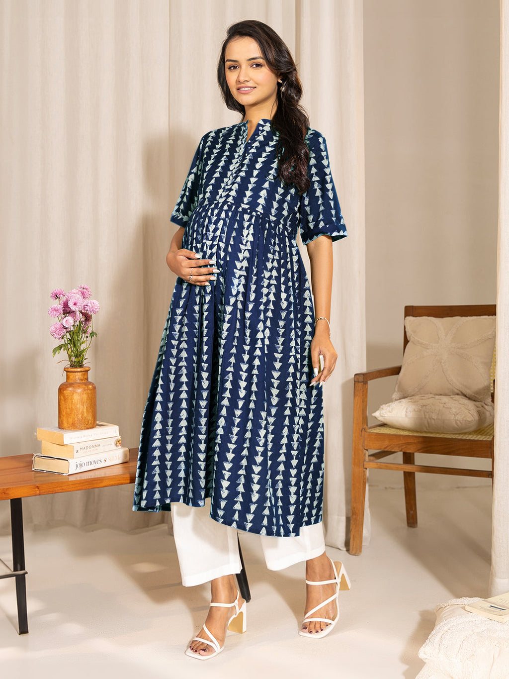 Janasya Dark Cotton Geometric A-Line Kurta - Distacart